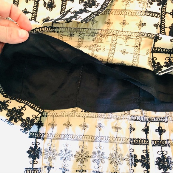 Nanette Lepore Coquette Skirt Women’s 2, Cream with Black Embroidery, Parisian - Picture 10 of 15